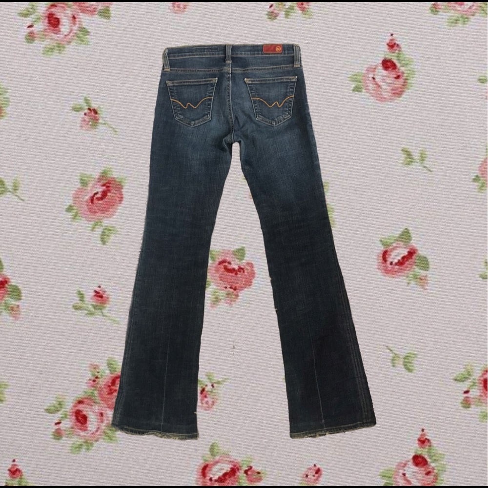 lowrise bootcut jeans